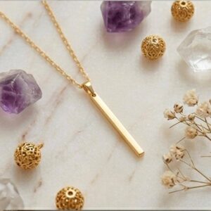 Minimalist Geometric Bar Necklace (Gold)